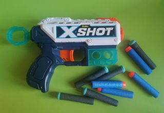 Gioco pistola nerf
