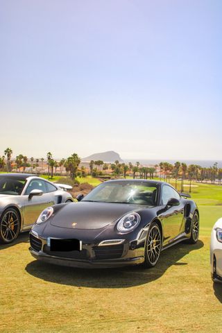 Porsche 911 Turbo S 2015