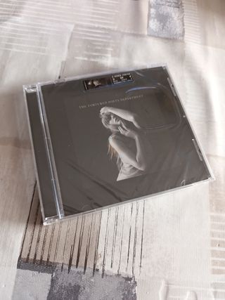 TAYLOR SWIFT CD