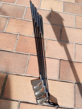 Palos de golf con bolsa