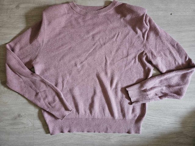 Jersey rosa con hombreras