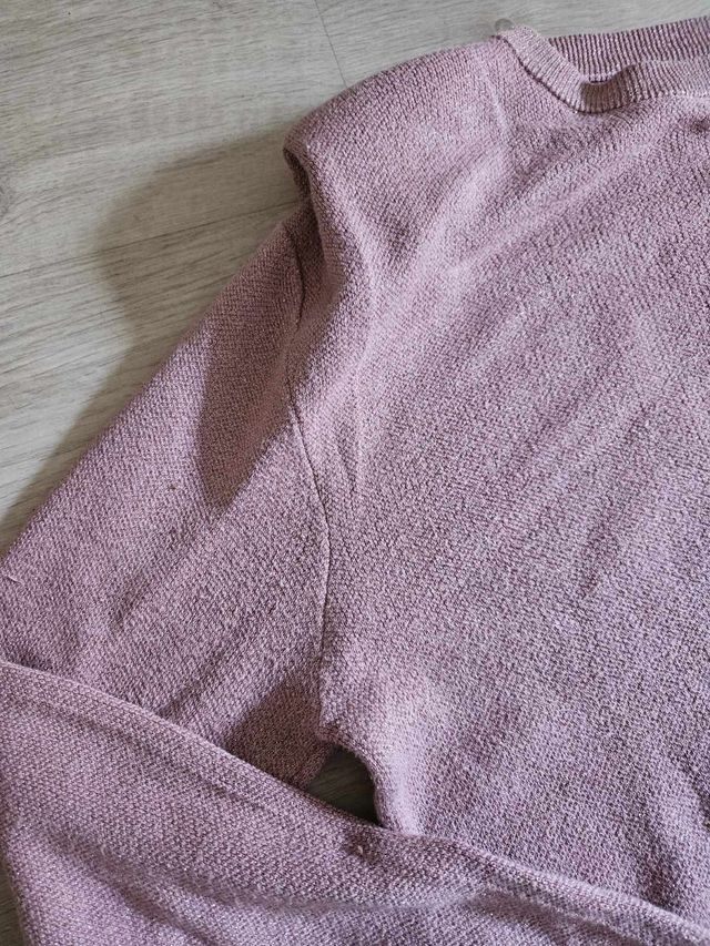 Jersey rosa con hombreras