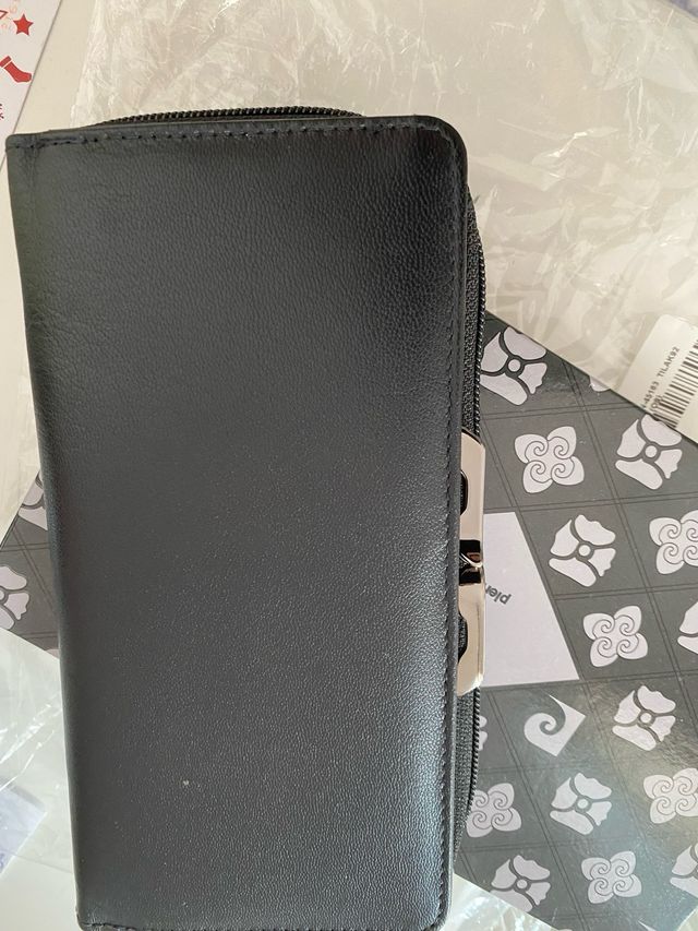 Cartera para mujeres PIERRE CARDINE nueva