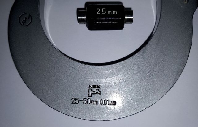 Micrometro exterior NSK 25mm a 50mm