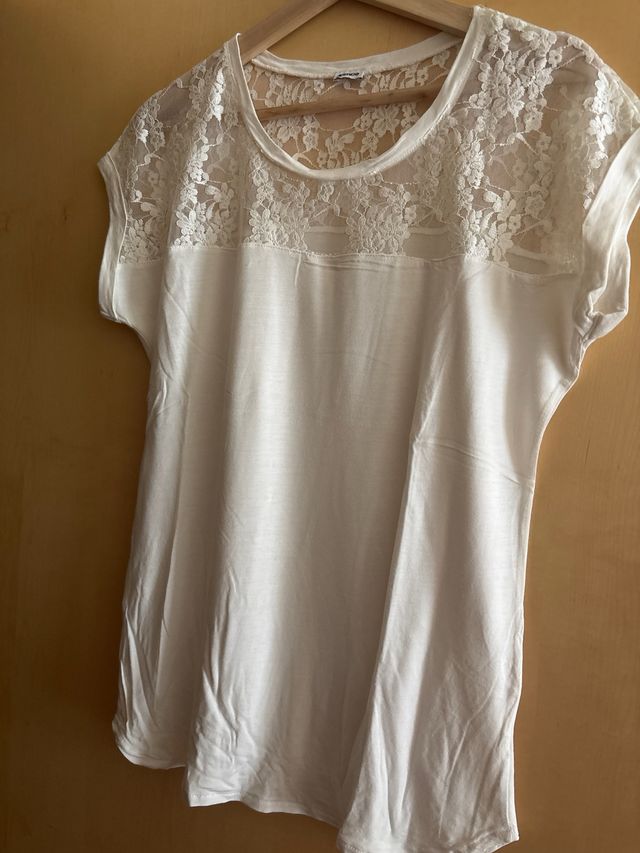 Camiseta encaje