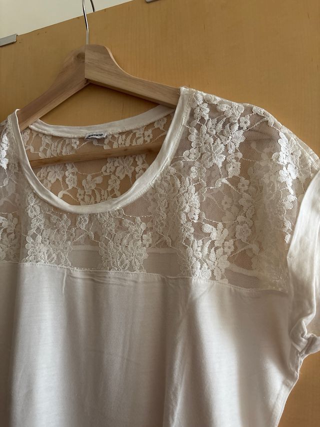Camiseta encaje