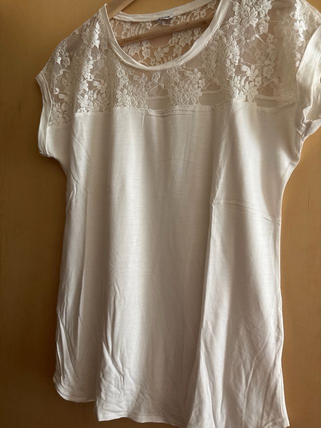 Camiseta encaje