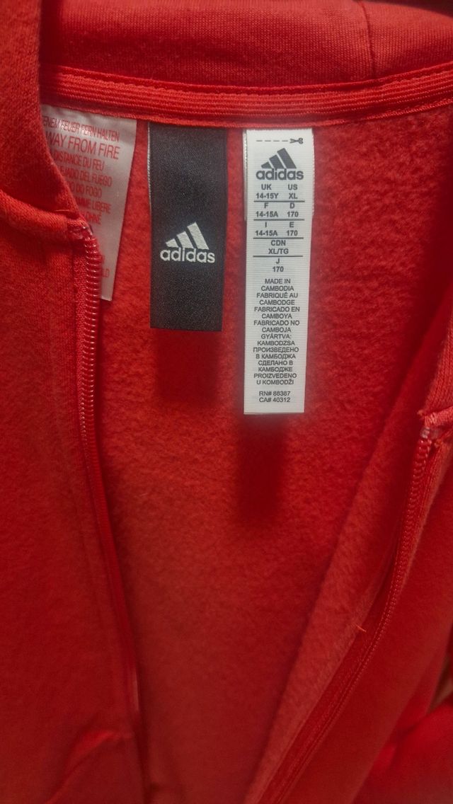 Sudadera Adidas talla 14-15