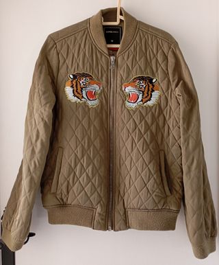 Cazadora bomber