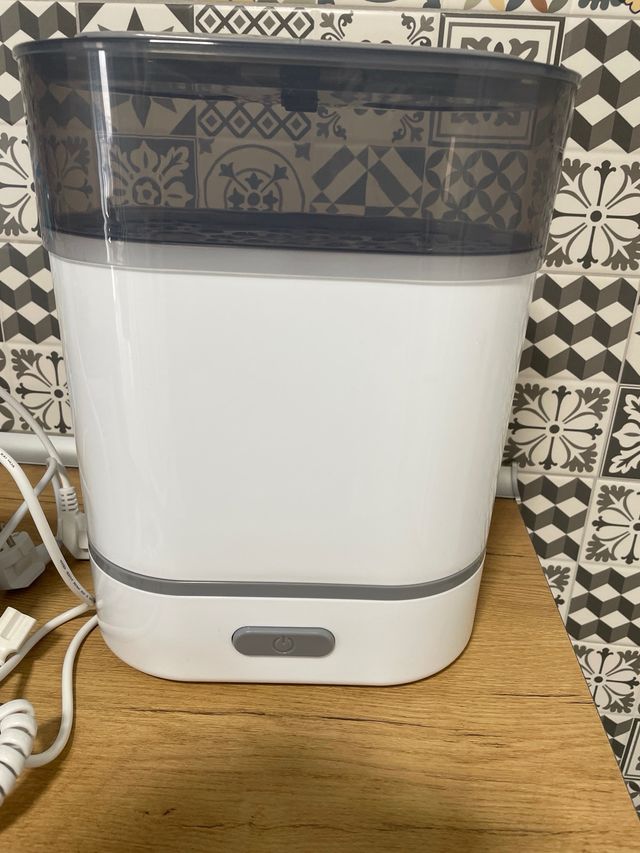 Calienta biberones y esterilizador 