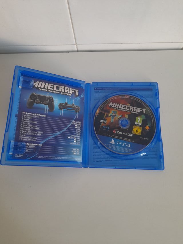 MINECRAFT PS4