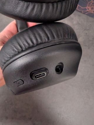 Cuffie Sony WH-CH710N