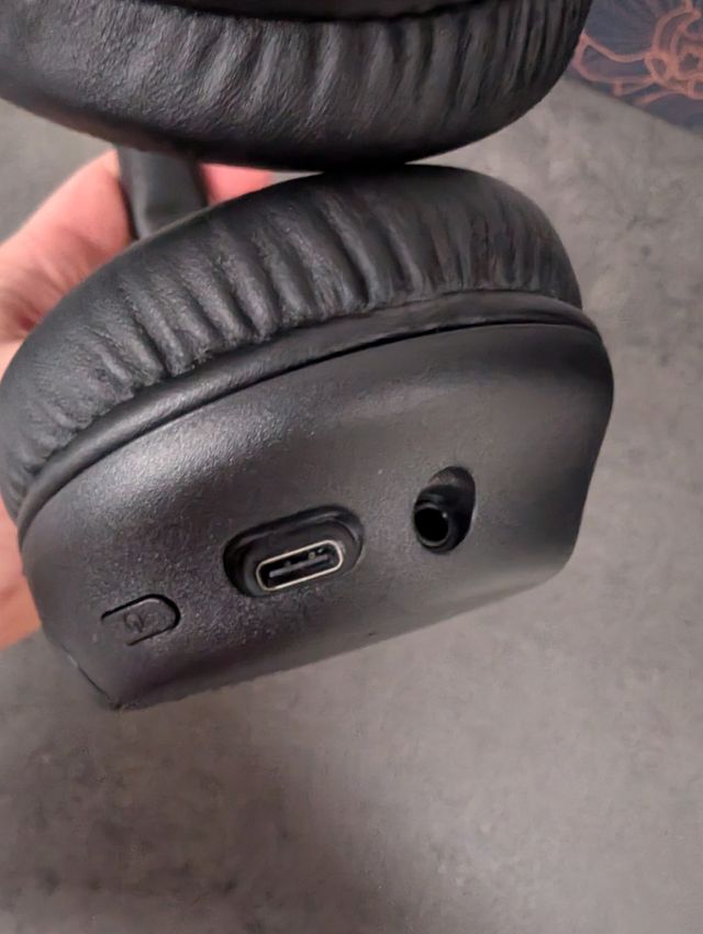 Cuffie Sony WH-CH710N