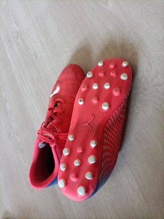 Zapatos de futbol talla 38