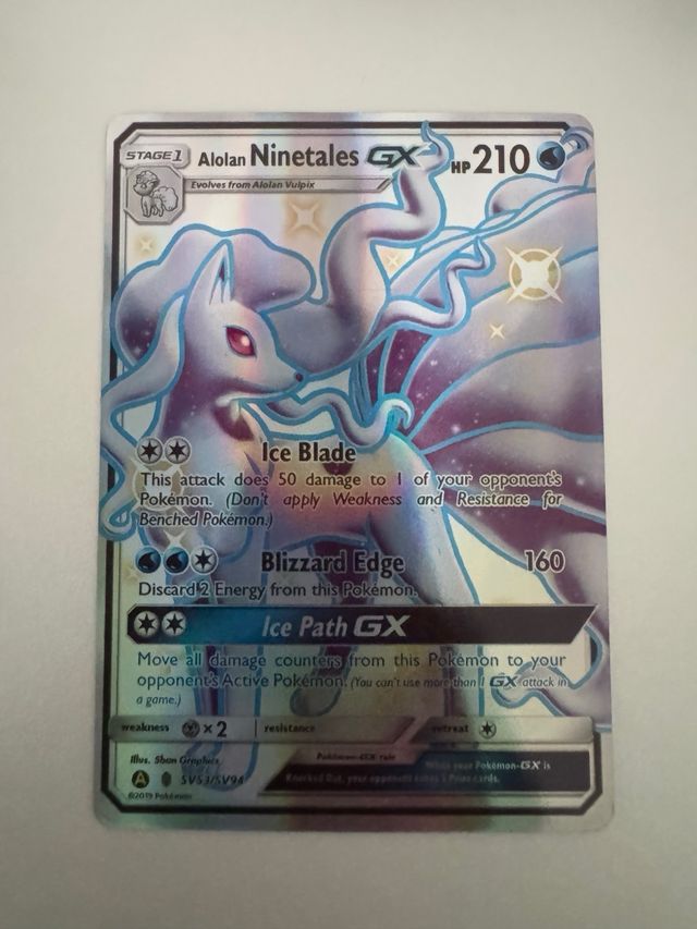 Carta pokemon Ninetales GX ingles