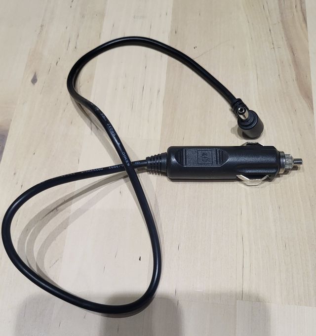 Adaptador a corriente de coche