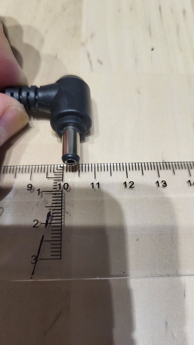 Adaptador a corriente de coche