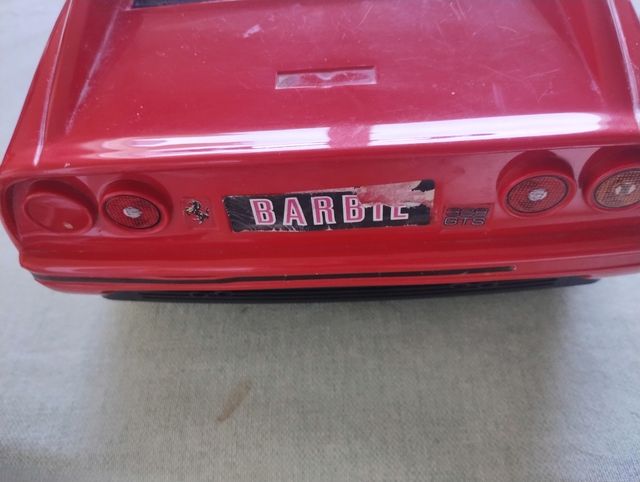 Coche vintage Ferrari Barbie Mattel France 1986