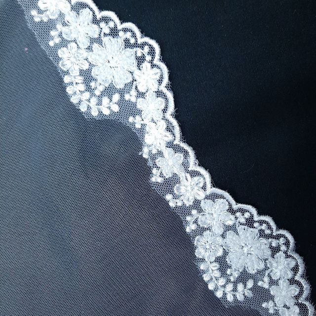 Velo Novia Largo Blanco Roto Encaje Pedrería