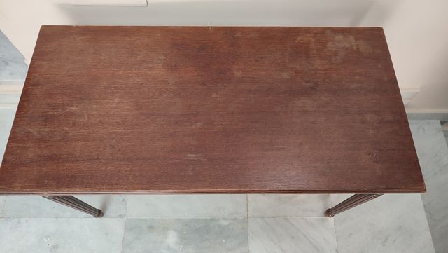 Mesa auxiliar 