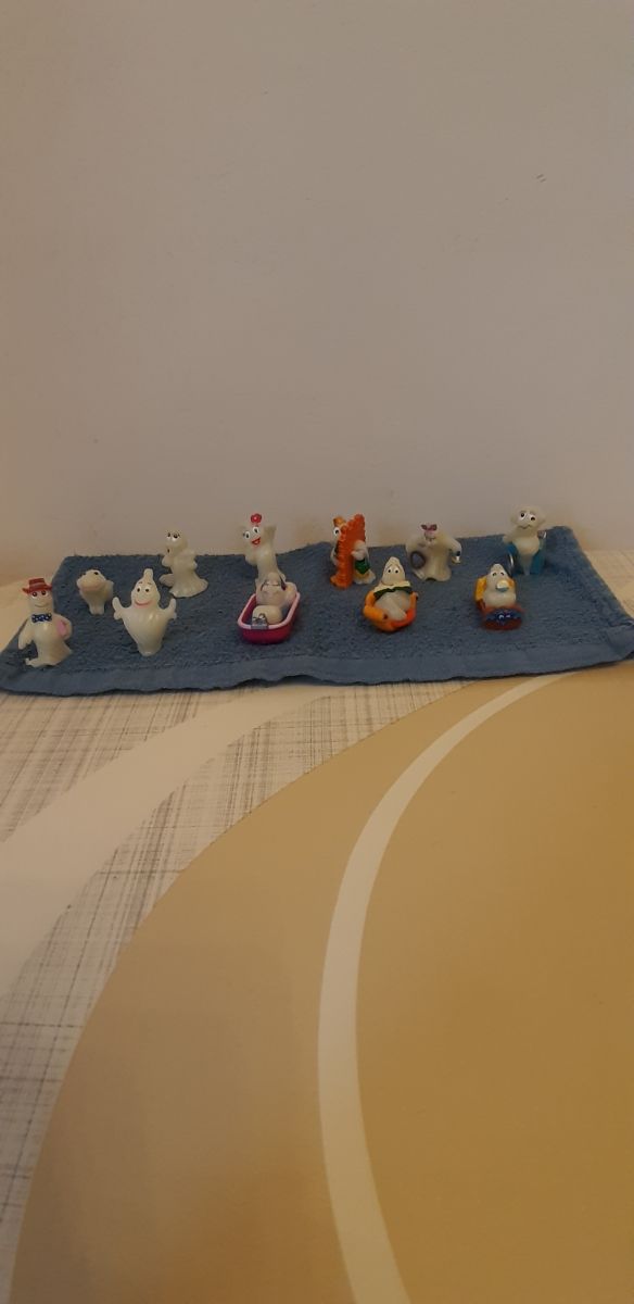 Set n. 11 Fantasmini fluo Kinder