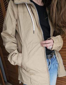 Cortavientos chico PULL&BEAR