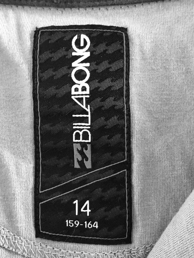 Polo Billabong manga larga gris 14 años