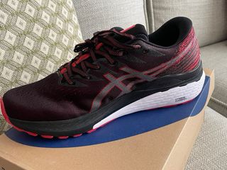 Asics Gel kayano 28 talla 44