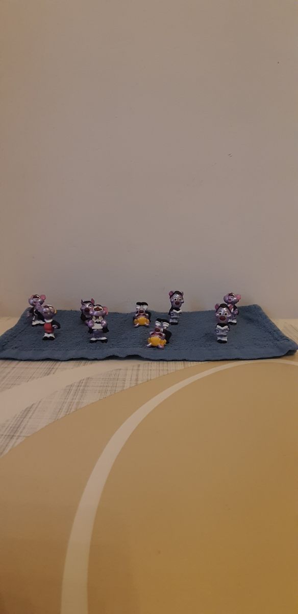 Set di n.9 Vampirelli Kinder