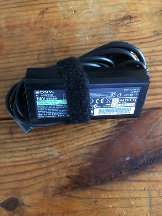 Adaptador AC & Dock SONY Vaio