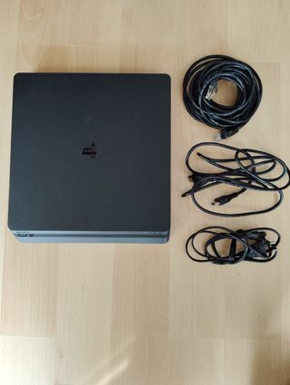 PS4 Slim