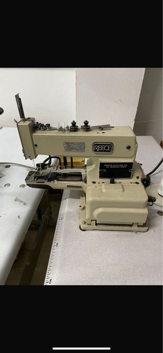 Maquina coser Reece