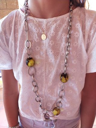 Collar tipo cadena con bolas