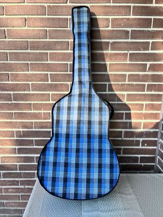 Guitarra española de 50 años