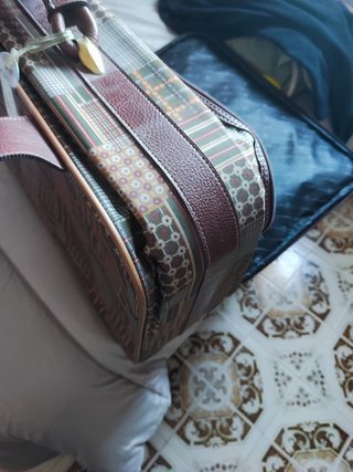 Maleta con ruedas,marca Valisa