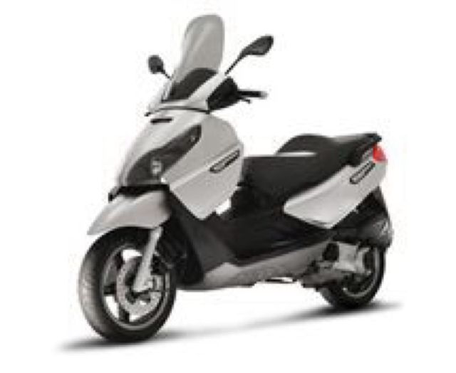 Piaggio x7 125