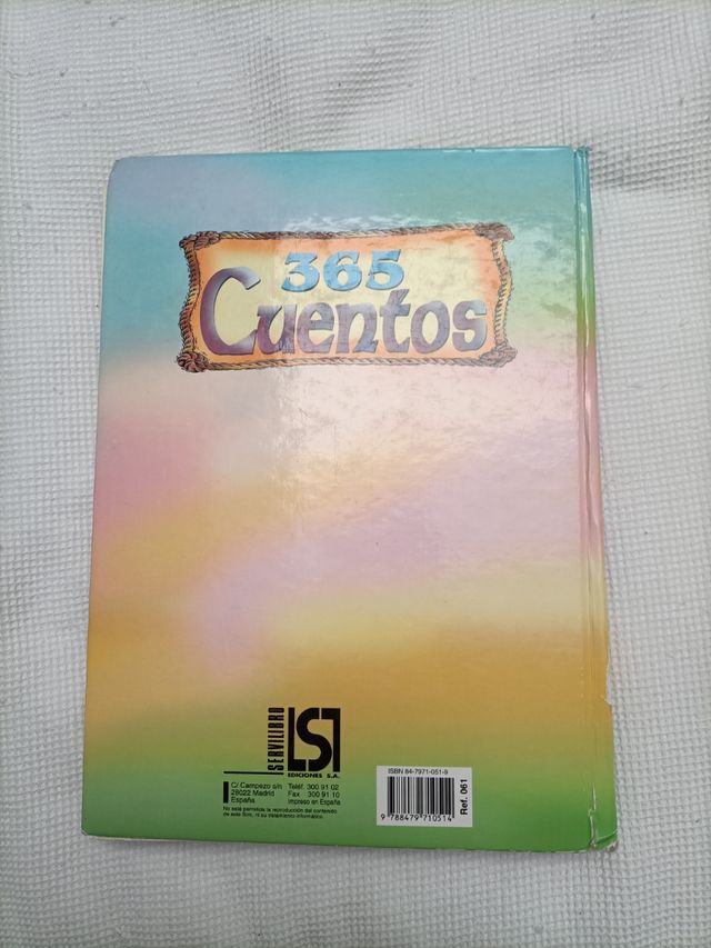 365 Cuentos Famosos