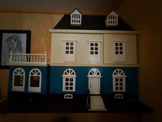 Casa de muñecas victoriana