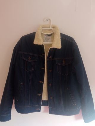 Cazadora vaquera con forro de borreguito S unisex.