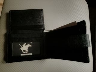 Cartera de piel