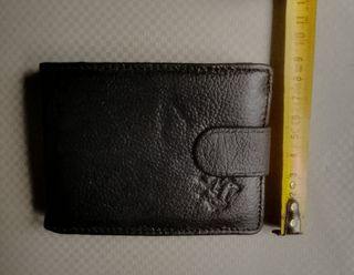 Cartera de piel