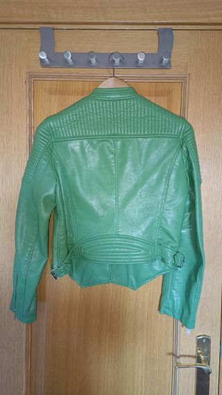Cazadora vintage cuero sintético verde