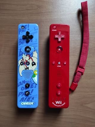 NINTENDO WII MINI COMPLETA + 2 WIIMOTE + 2 GIOCHI