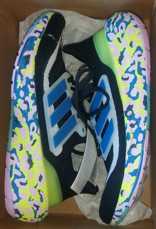 Zapatillas adidas Ultraboost Light Unisex