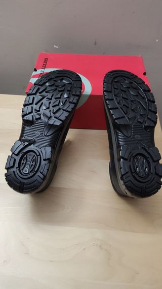 Scarpe antinfortunistiche basse KARAMA