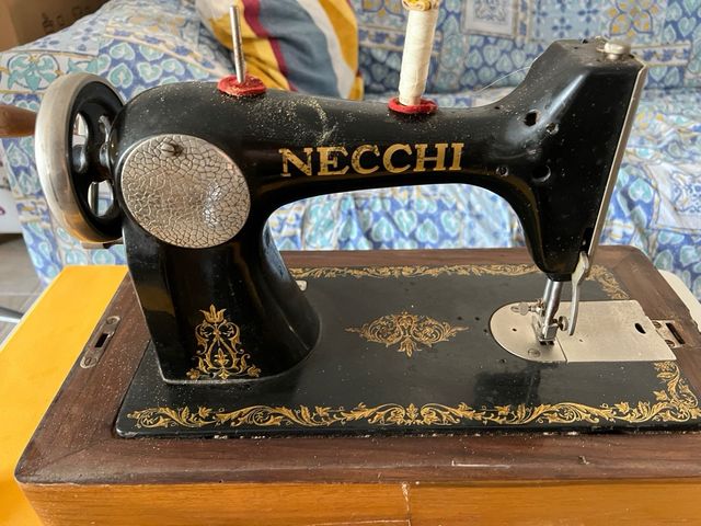 Antigua maquina de coser