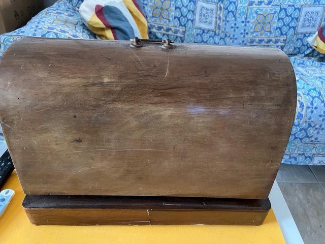 Antigua maquina de coser