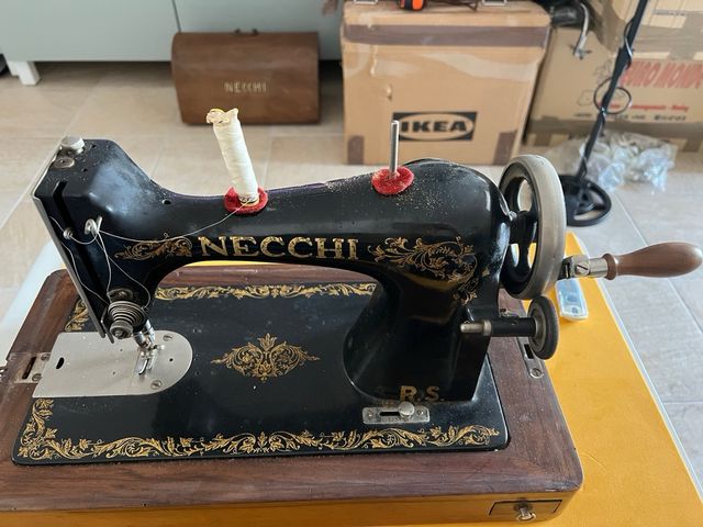 Antigua maquina de coser