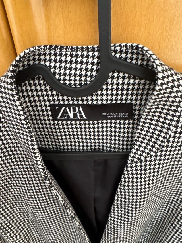 Blazer Zara T.M cuadros