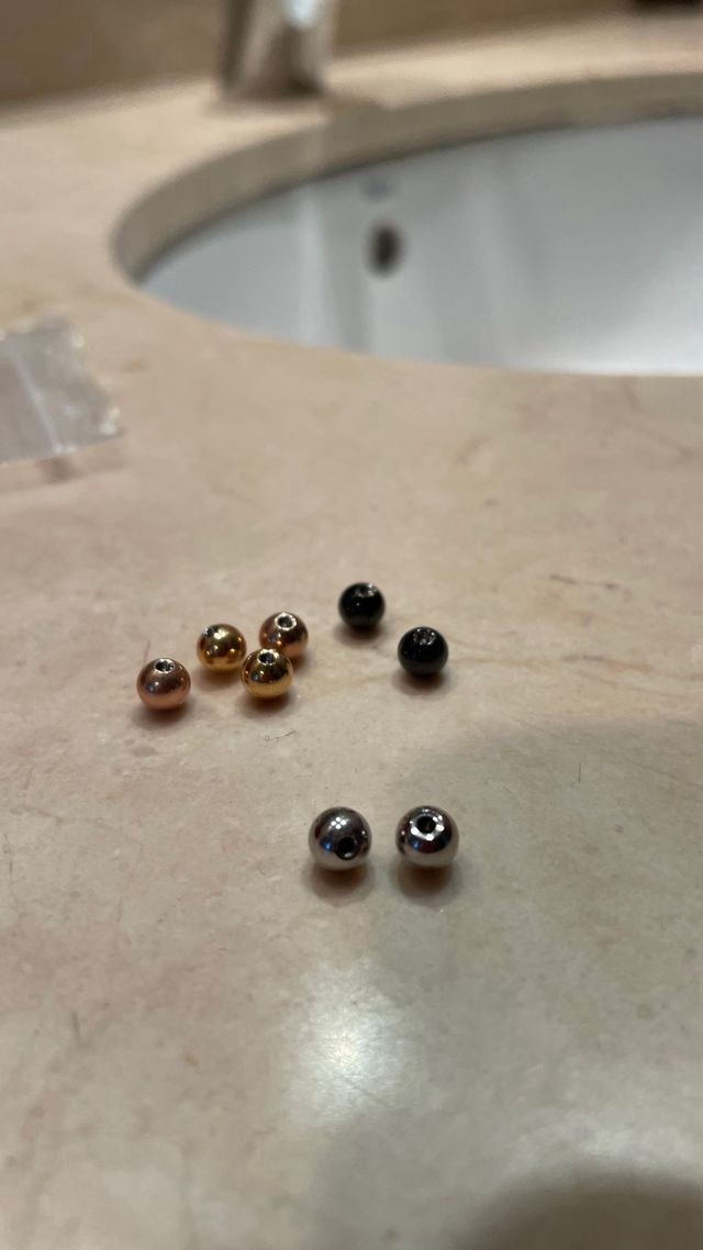 Bolas piercing nuevas titanio 5mm